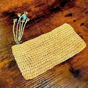 Tommy Bahama raffia clutch purse EUC